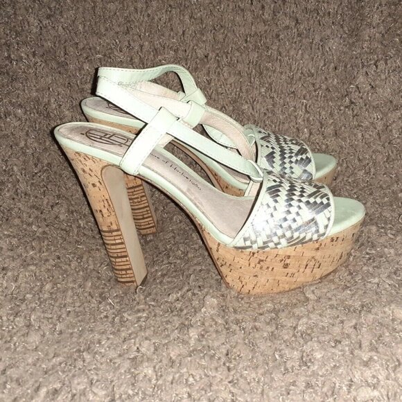 HOUSE OF HARLOW 1960-Sea Green/Silver Leather Platform Heels-Sample-Sz 6 - Picture 4 of 7